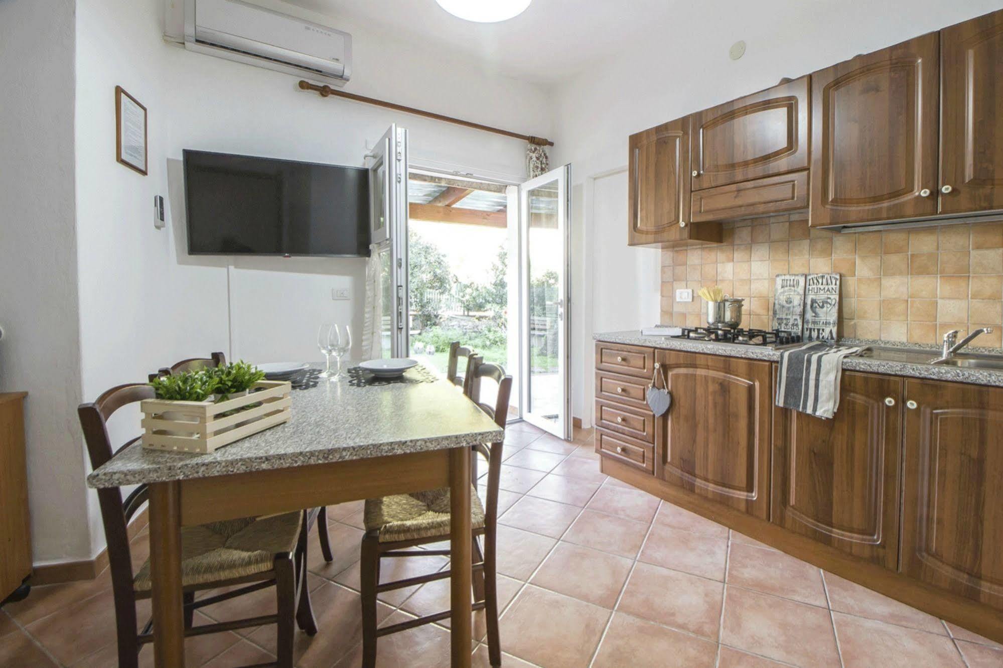 Casa Vacanze Cau - Viale Europa アルゲーロ エクステリア 写真
