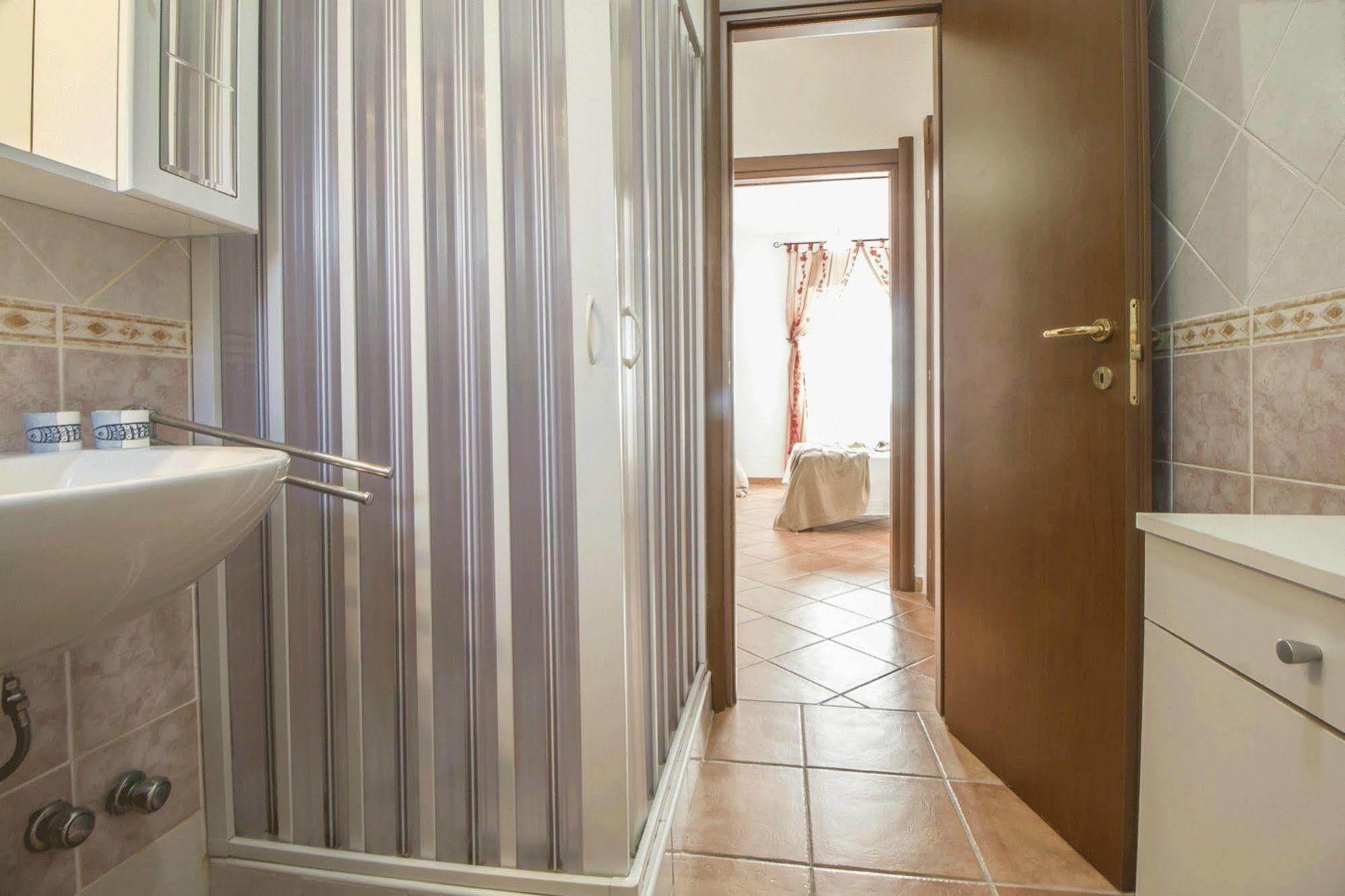 Casa Vacanze Cau - Viale Europa アルゲーロ エクステリア 写真