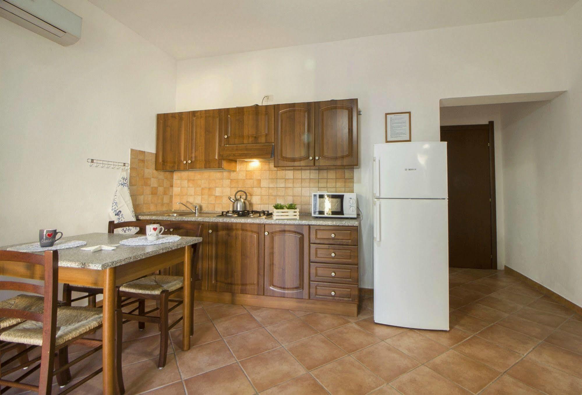 Casa Vacanze Cau - Viale Europa アルゲーロ エクステリア 写真