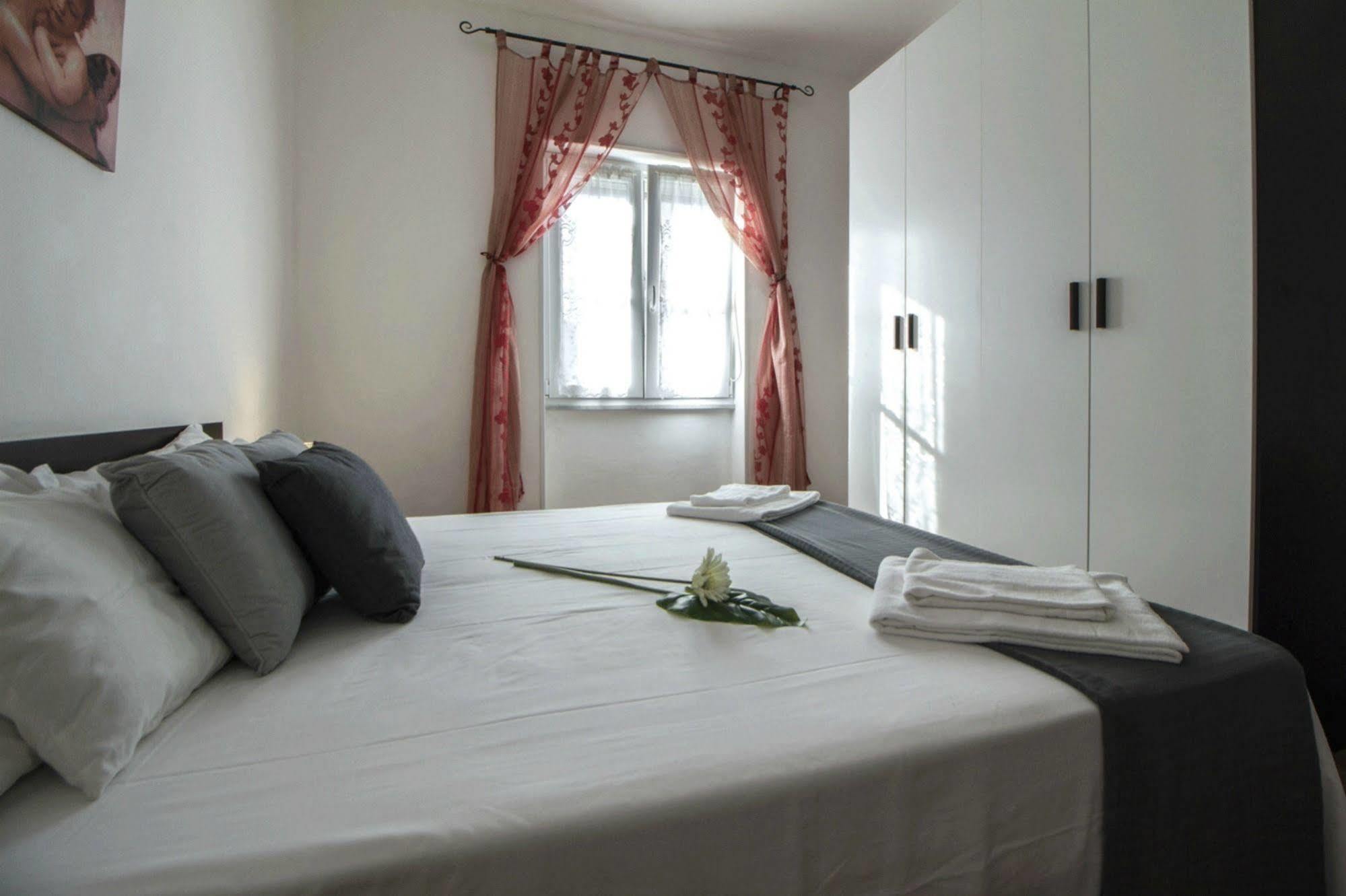 Casa Vacanze Cau - Viale Europa アルゲーロ エクステリア 写真